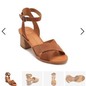 Dolce Vita Sandals *New